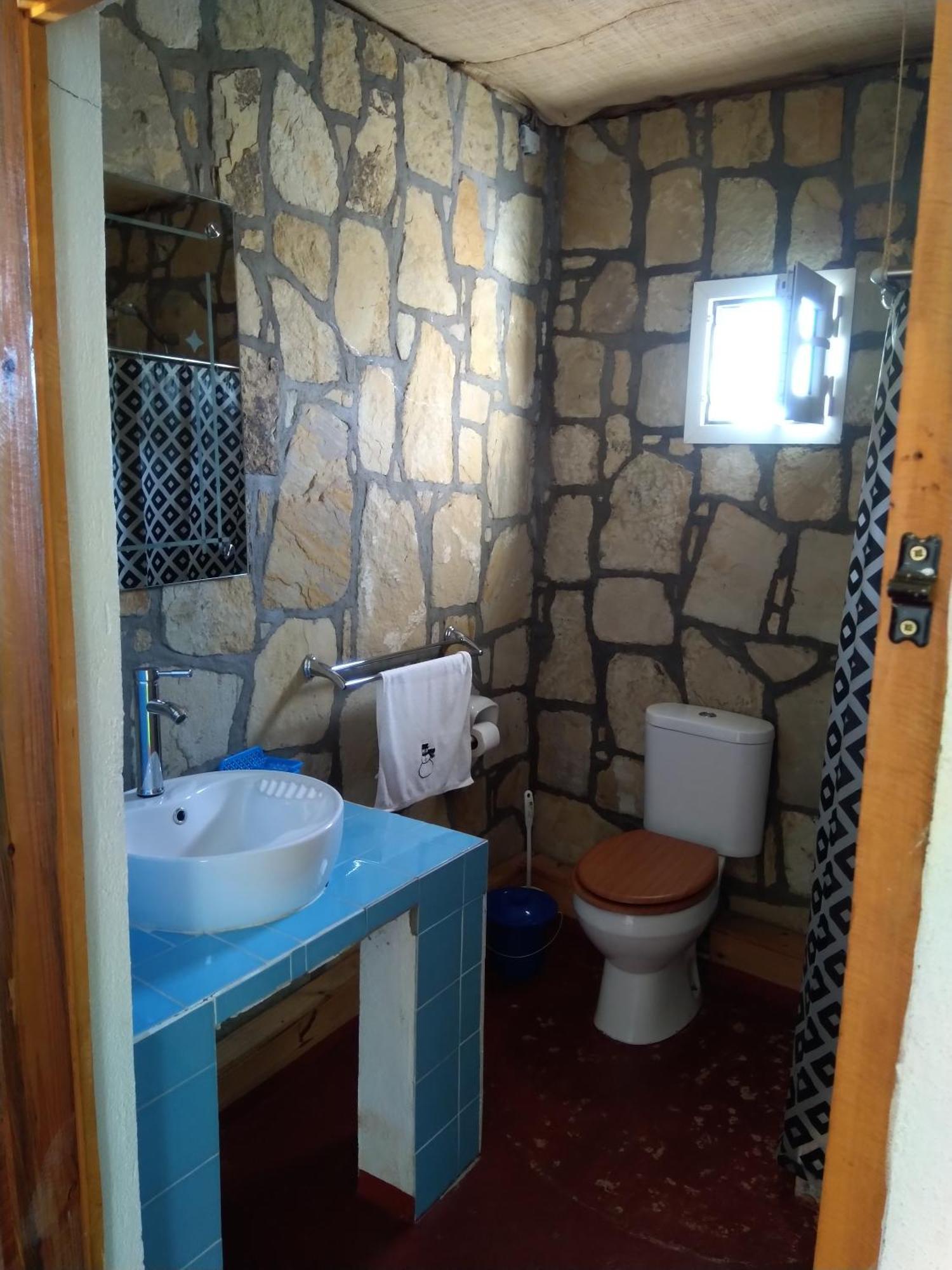 Chambre D'Hote Ristorante Pizzeria Liberta Ranohira Exteriér fotografie